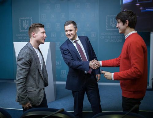 В Україні близько 104 тис. дітей виховуються в закладах інституційного догляду – Микола Кулеба